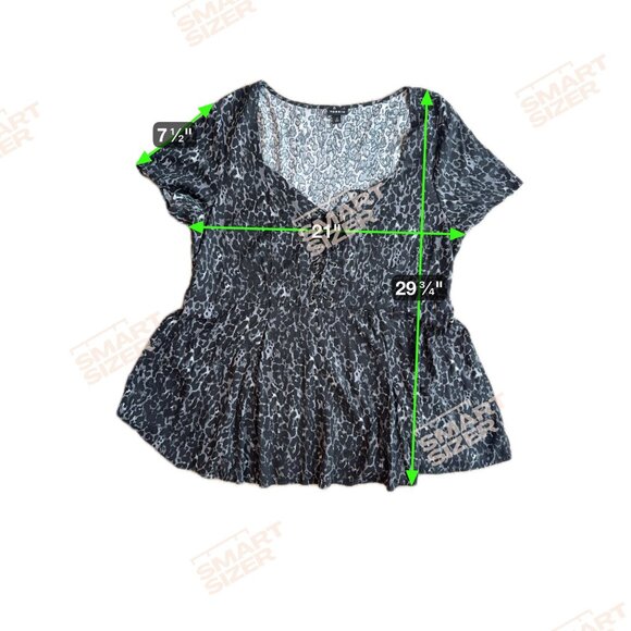 Torrid Womens Lace Up‎ Top Size 2x Lightweight Stretch Empire Waist Leopard - Picture 2 of 7